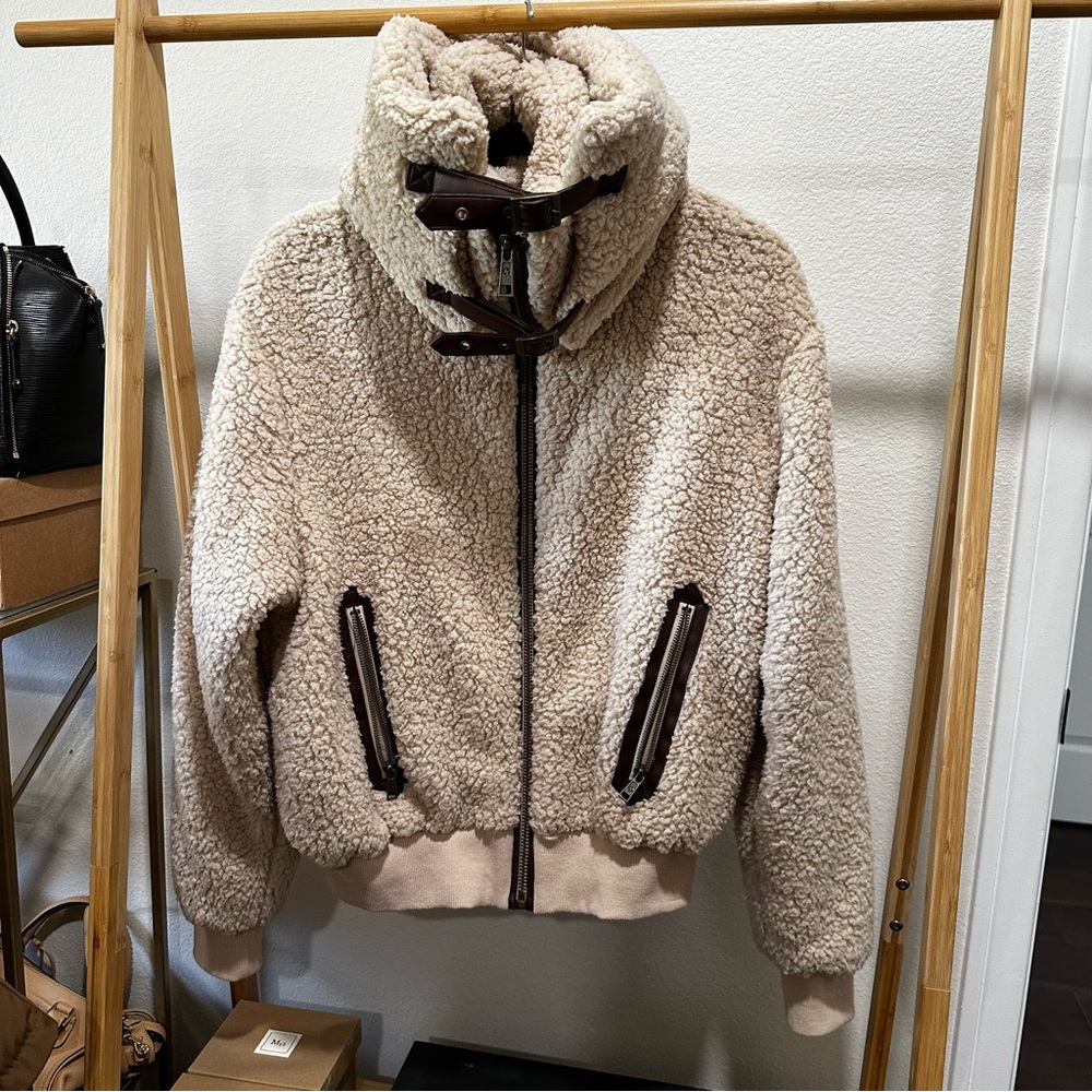 POPFLEX Cream and Brown Jacket - Picture 8 of 11